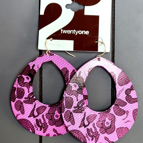 Pink Leopard Print Teardrop Earrings Lightweight Statement Y2K Retro, Gift Bag - Picture 1 of 8